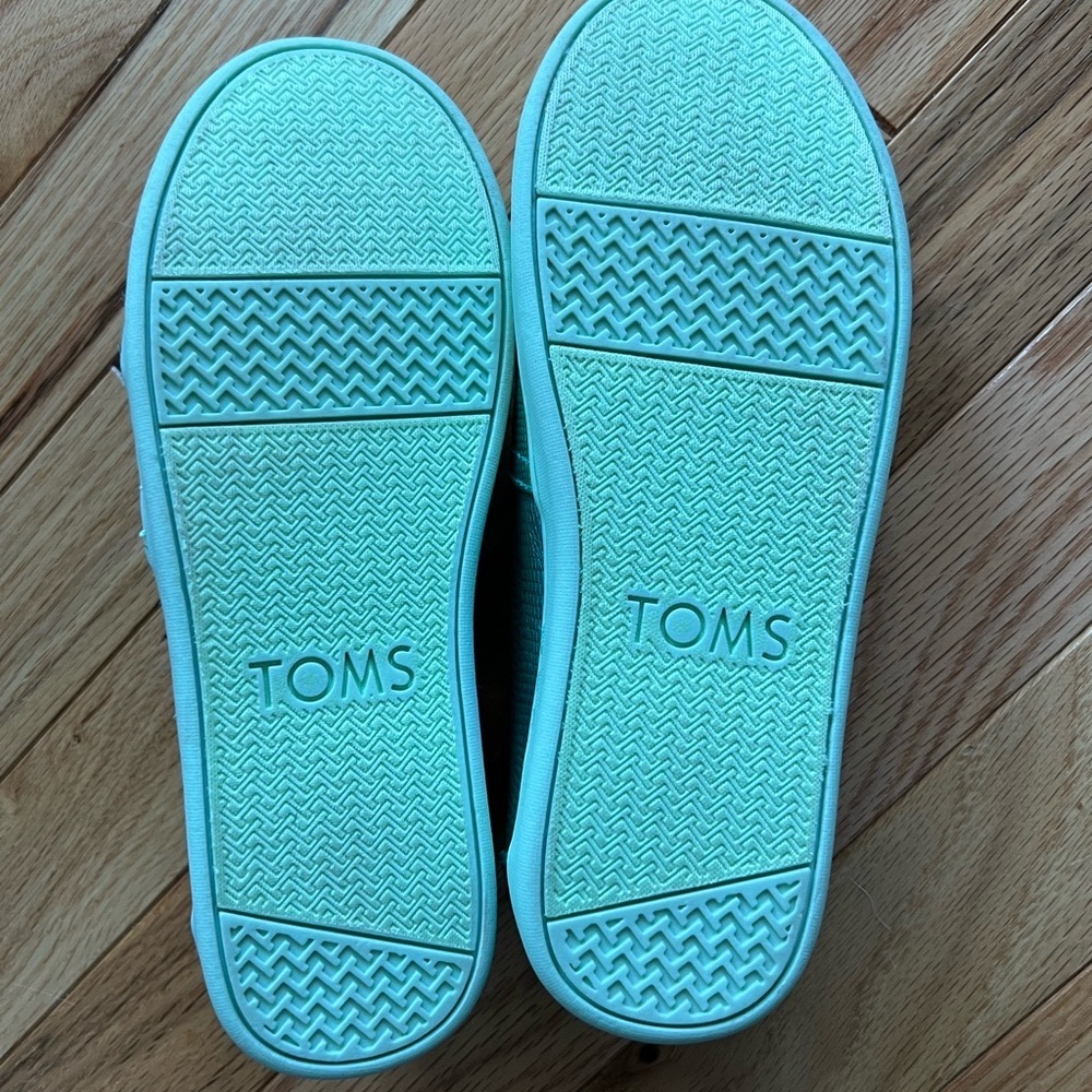New TOMS, size Y2